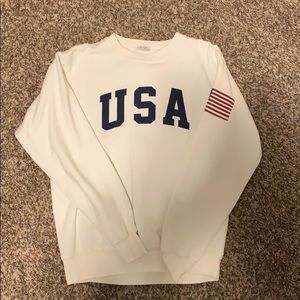 Brandy Melville USA Crewneck